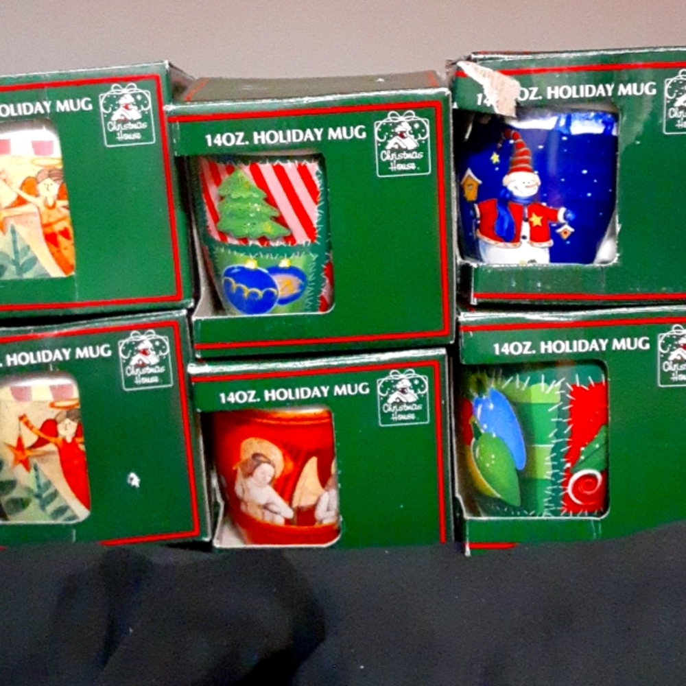 6 Christmas House 14 oz Holiday Coffee Mugs